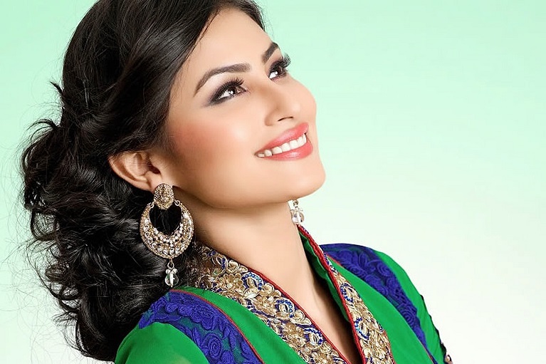 767px x 511px - Mouni Roy's journey on television! | India Forums